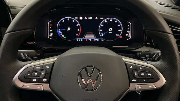 Used Volkswagen T-Roc 2025 for sale - 75996712: Photo 10