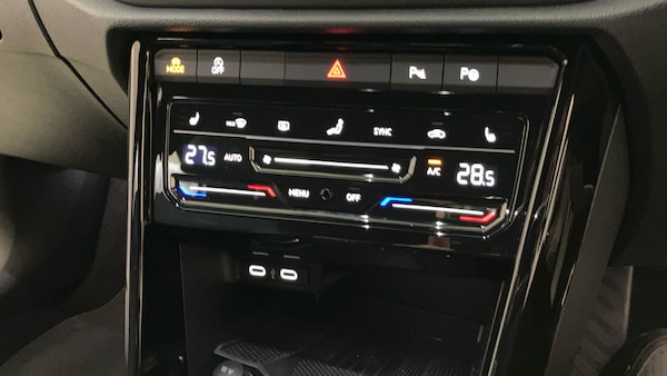 Used Volkswagen T-Roc 2025 for sale - 75996712: Photo 13