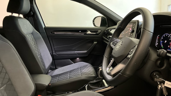 Used Volkswagen T-Roc 2025 for sale - 75996712: Photo 15