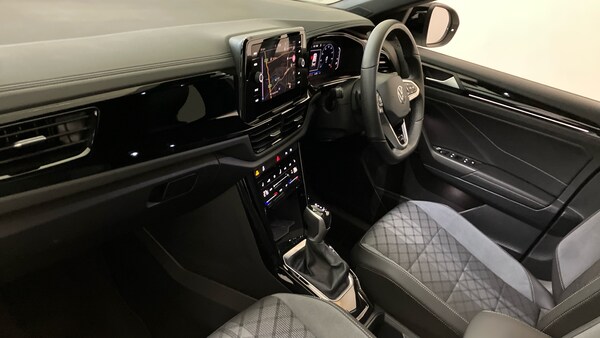 Used Volkswagen T-Roc 2025 for sale - 75996712: Photo 2