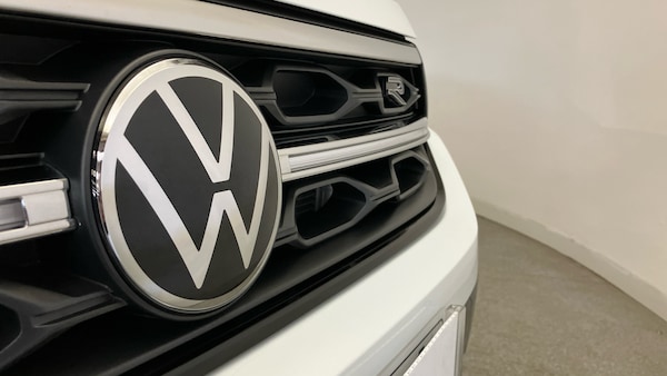 Used Volkswagen T-Roc 2025 for sale - 75996712: Photo 31