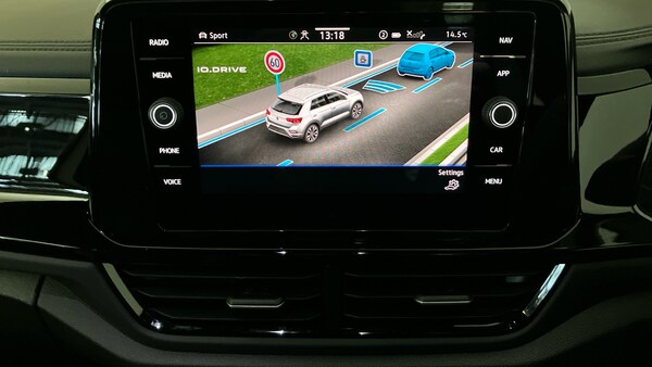 Used Volkswagen T-Roc 2025 for sale - 75996712: Photo 41