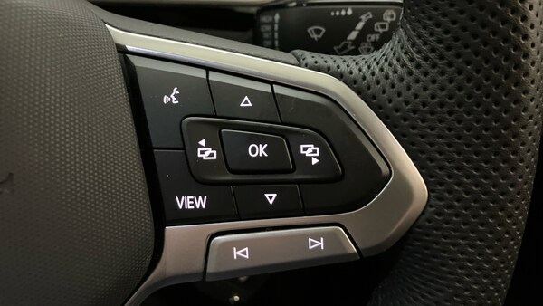 Used Volkswagen T-Roc 2025 for sale - 76209224: Photo 18