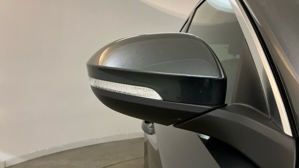 Used Volkswagen T-Roc 2025 for sale - 76209224: Photo 28