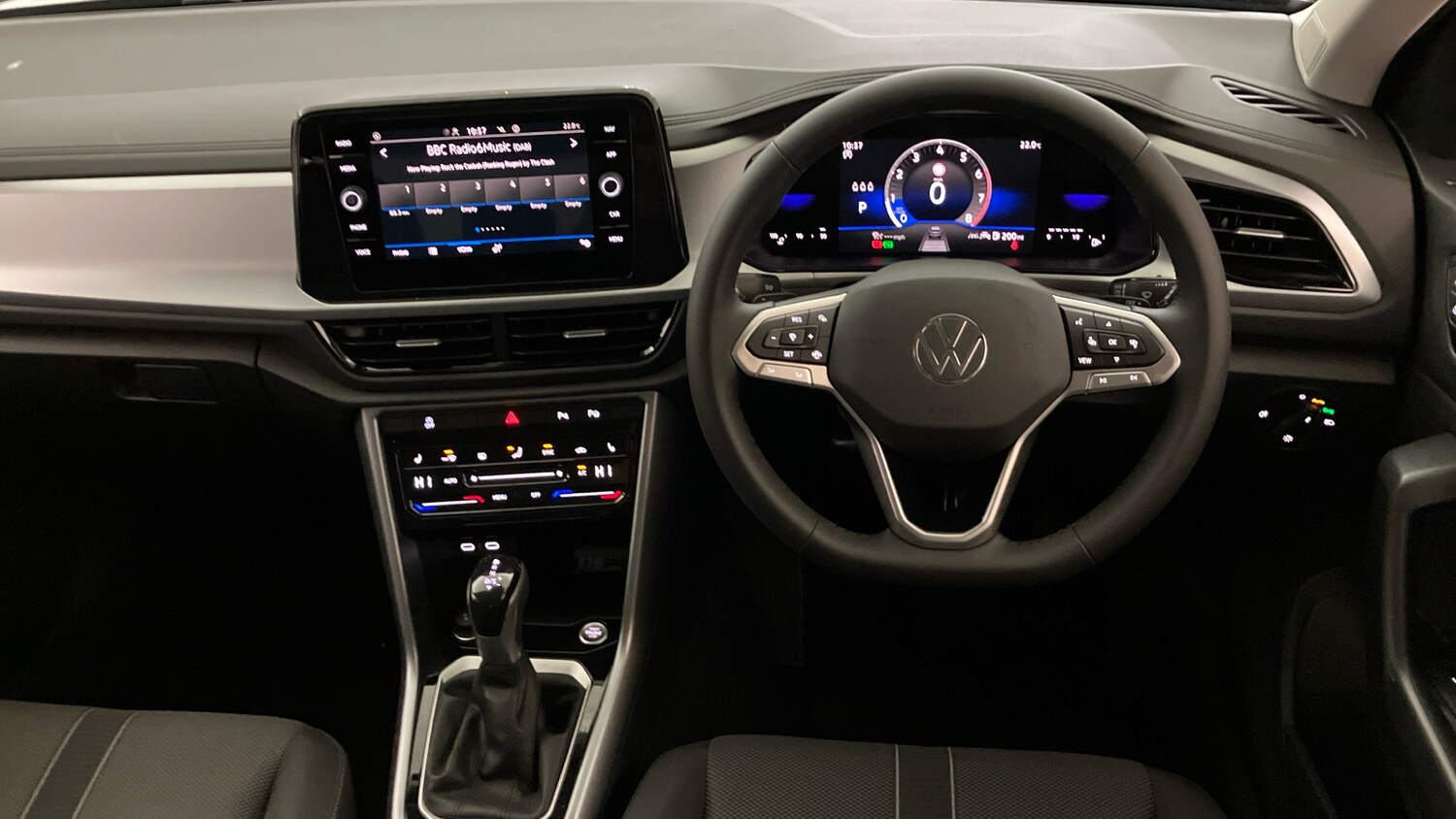 Used Volkswagen T-Roc 2025 for sale - 77581028: Photo 9