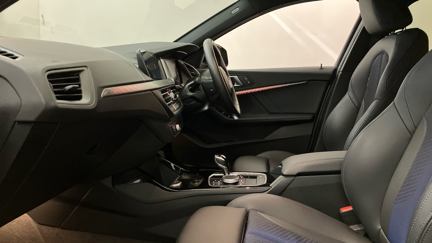 Used BMW 1 Series 2024 for sale - 76451833: Photo 23