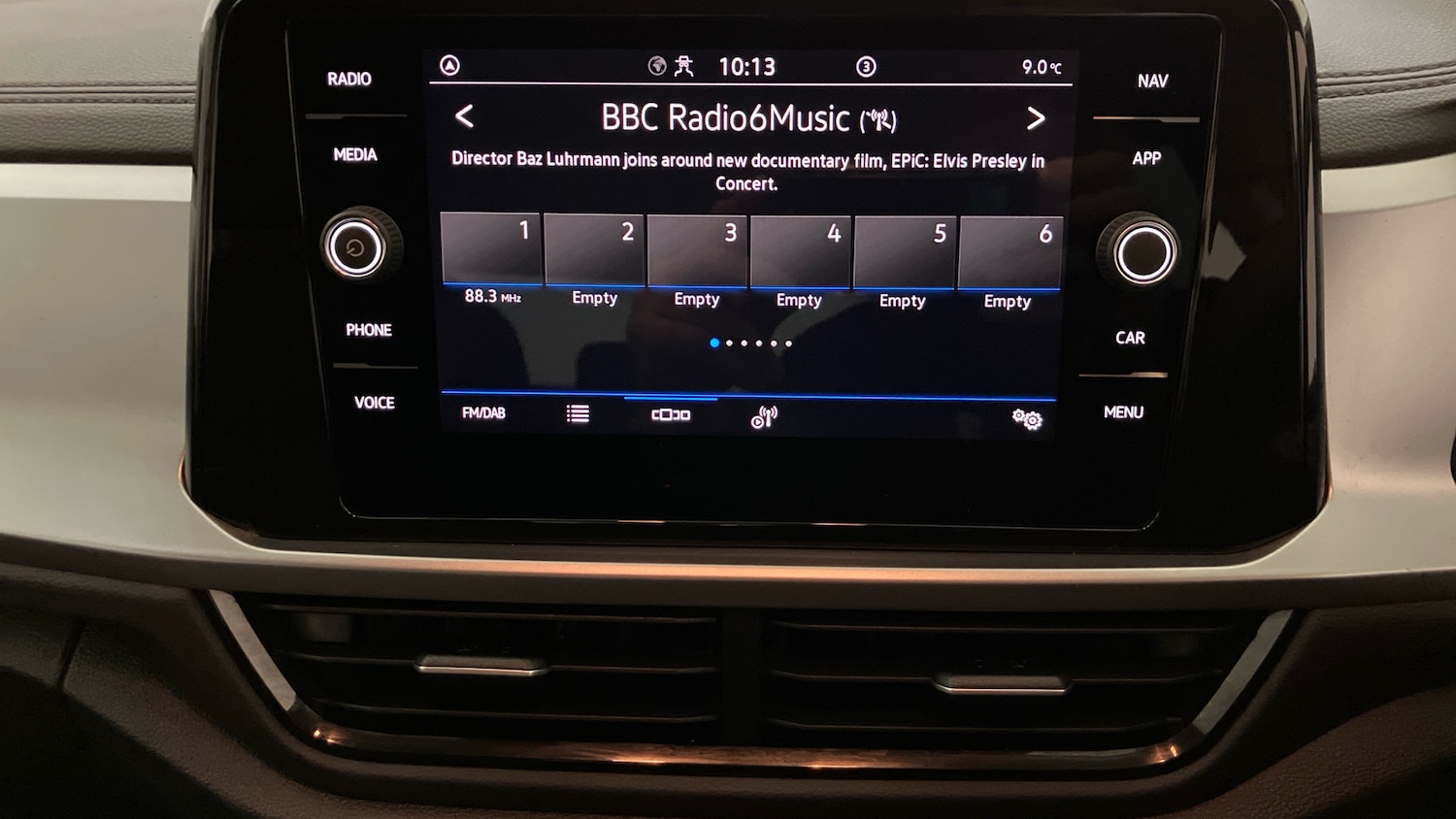 Used Volkswagen T-Roc 2022 for sale - 77677014: Photo 12