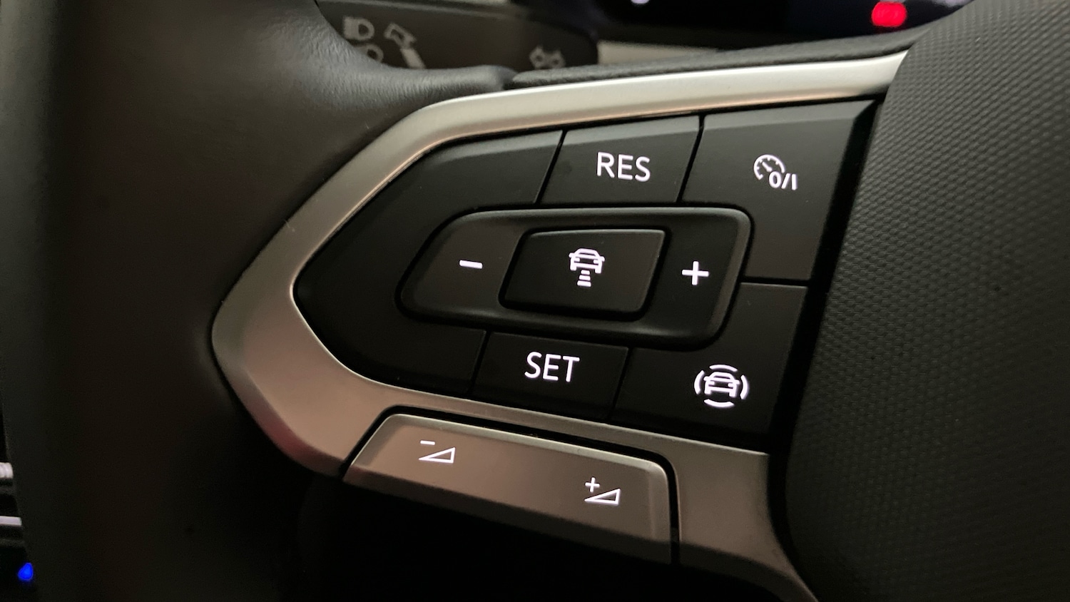 Used Volkswagen T-Roc 2022 for sale - 77677014: Photo 17