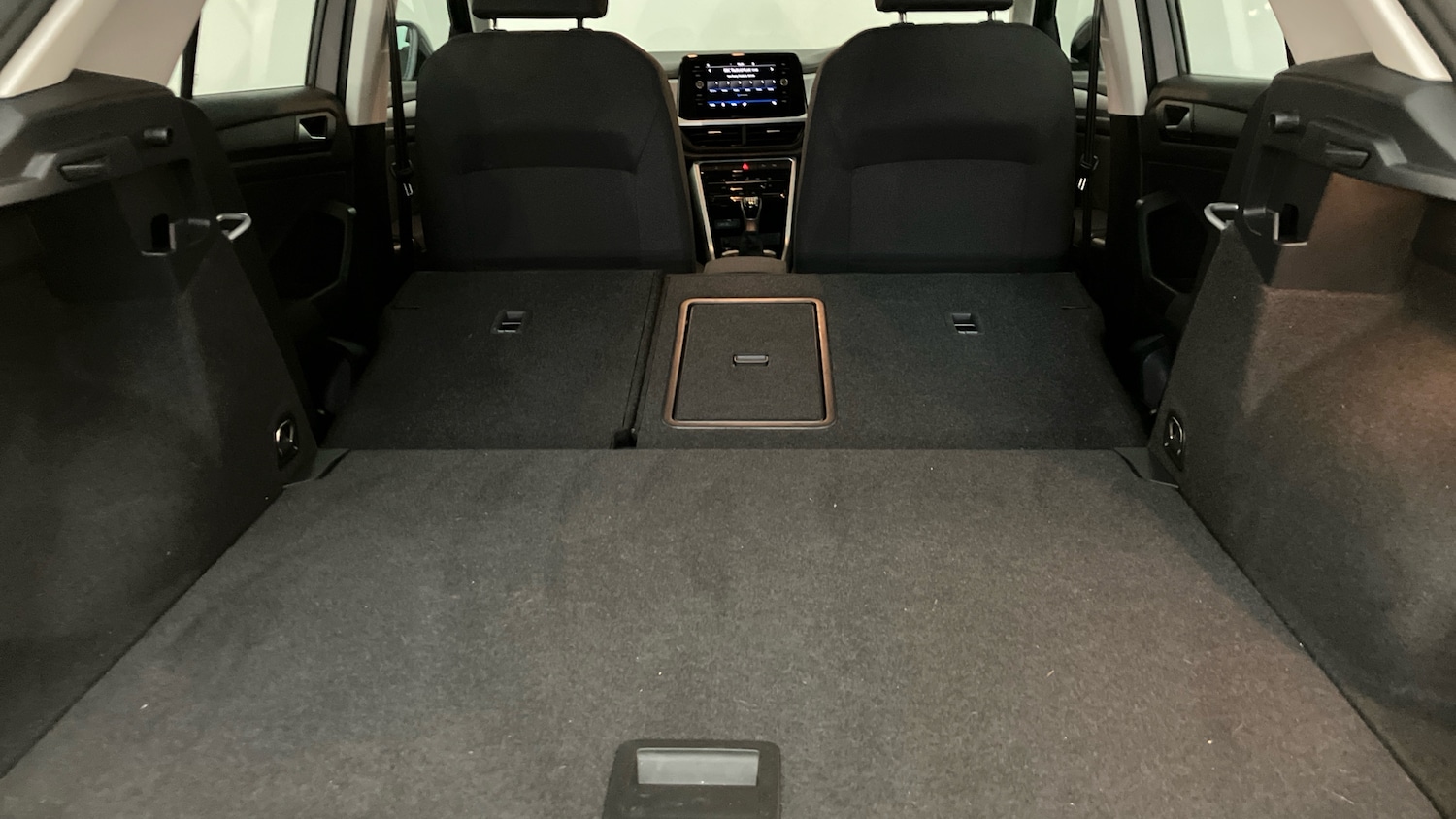 Used Volkswagen T-Roc 2022 for sale - 77677014: Photo 34