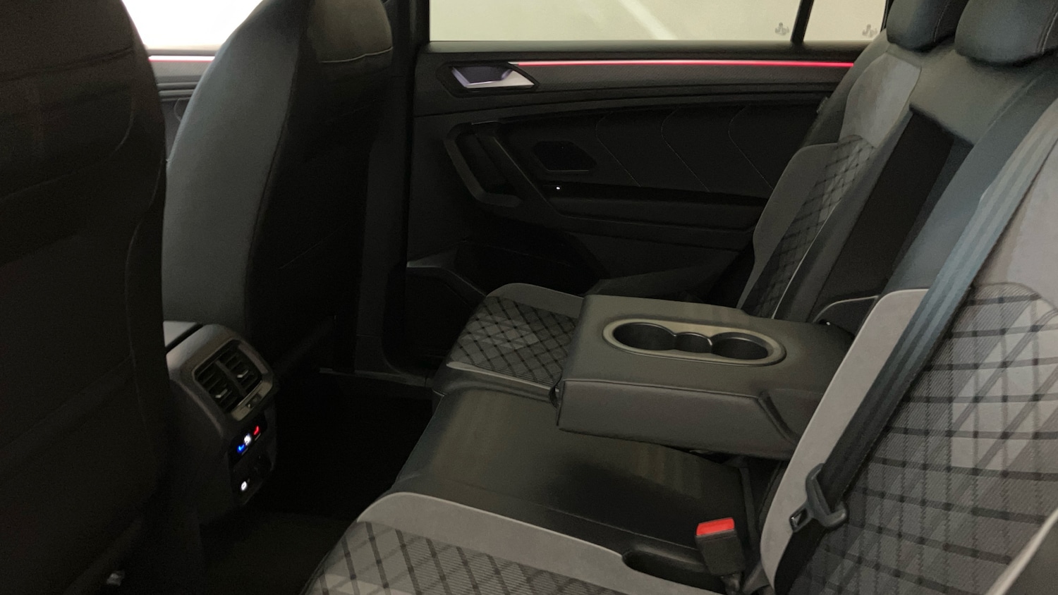 Used Volkswagen Tiguan Allspace 2025 for sale - 75995097: Photo 25