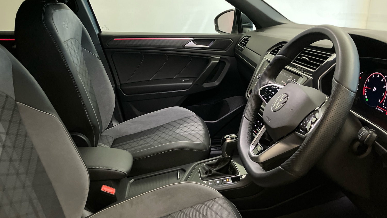 Used Volkswagen Tiguan Allspace 2025 for sale - 75995097: Photo 28