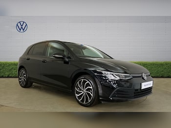 Used Volkswagen Golf 2023 for sale - 78593952: Photo