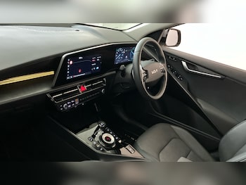 Used Kia Niro 2025 for sale - 79526728: Photo