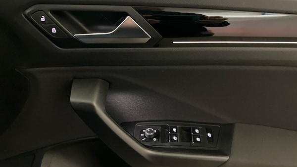 Used Volkswagen T-Roc 2021 for sale - 75985026: Photo 19