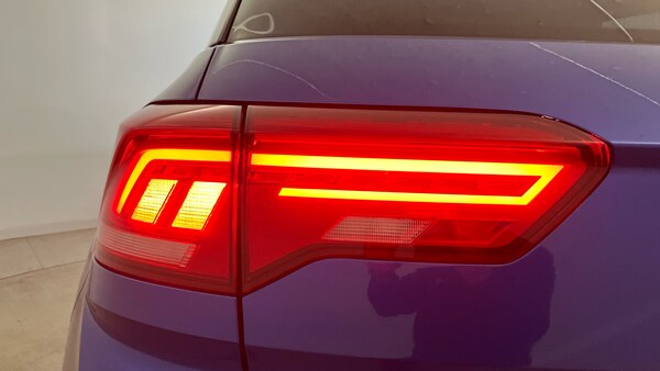 Used Volkswagen T-Roc 2021 for sale - 75985026: Photo 32