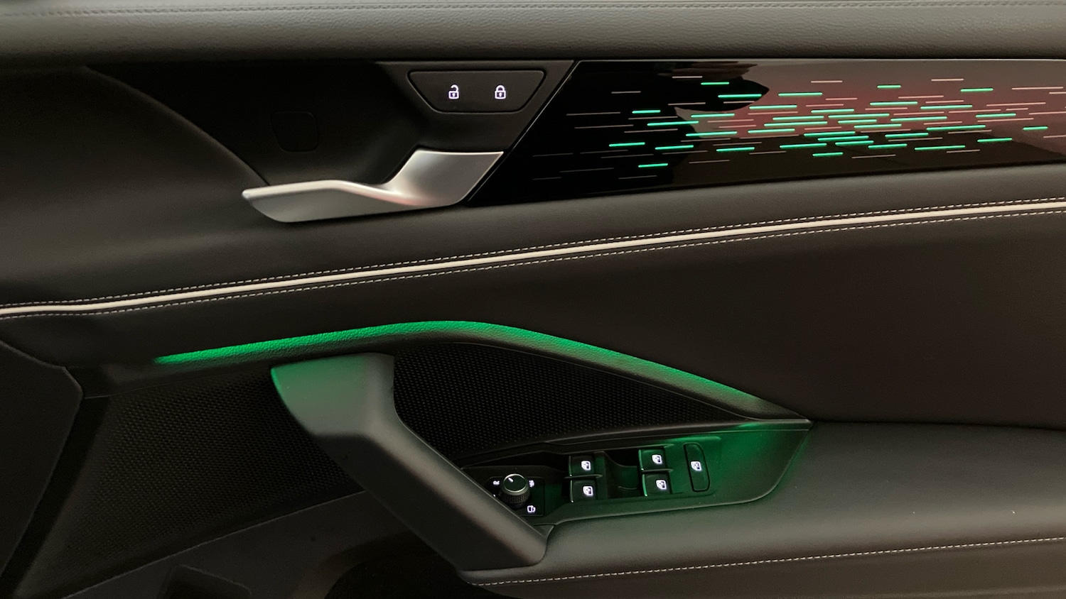 Used Volkswagen Tiguan 2024 for sale - 76493729: Photo 19