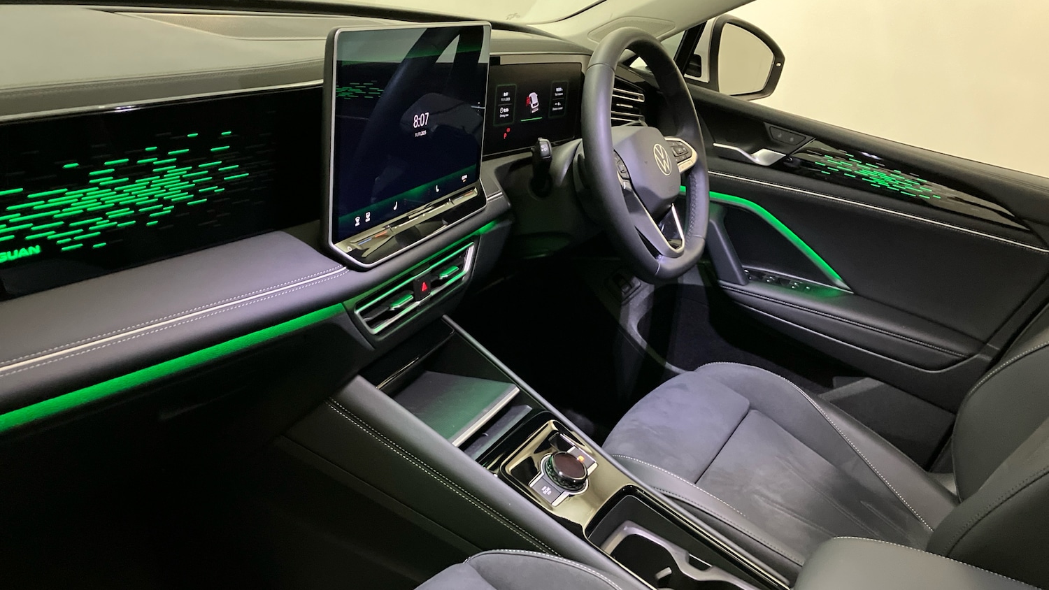 Used Volkswagen Tiguan 2024 for sale - 76493729: Photo 2