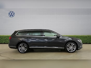 Used Volkswagen Passat 2017 for sale - 78568059: Photo