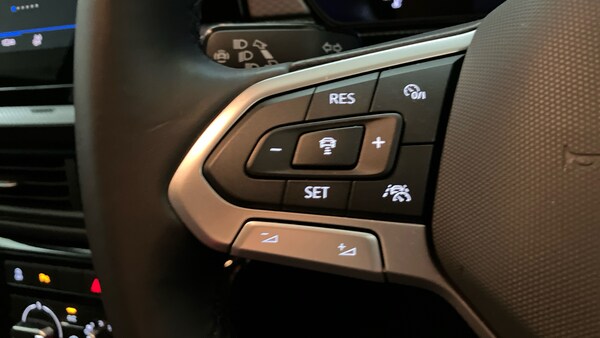 Used Volkswagen T-Cross 2024 for sale - 75984561: Photo 17