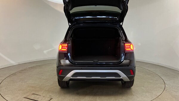 Used Volkswagen T-Cross 2024 for sale - 75984561: Photo 44