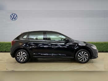 Used Volkswagen Polo 2023 for sale - 78225454: Photo