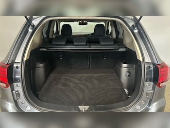 Used Mitsubishi Outlander 2017 for sale - 79174760: Photo