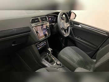 Used Volkswagen Tiguan 2023 for sale - 78510528: Photo