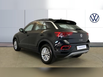 Used Volkswagen T-Roc 2022 for sale - 75260342: Photo