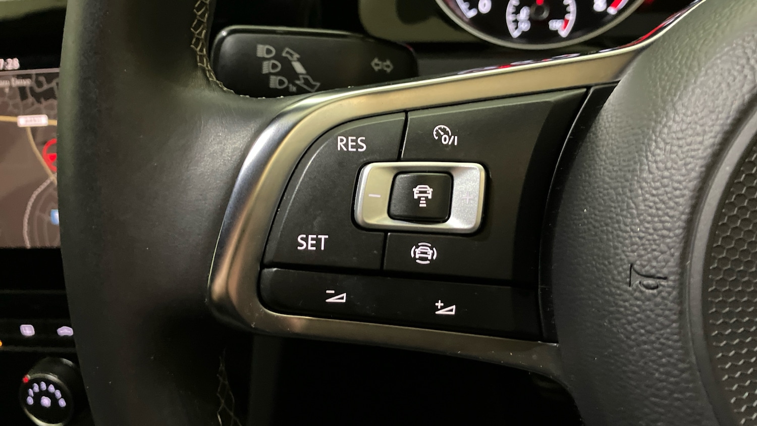 Used Volkswagen Golf 2019 for sale - 76025794: Photo 17