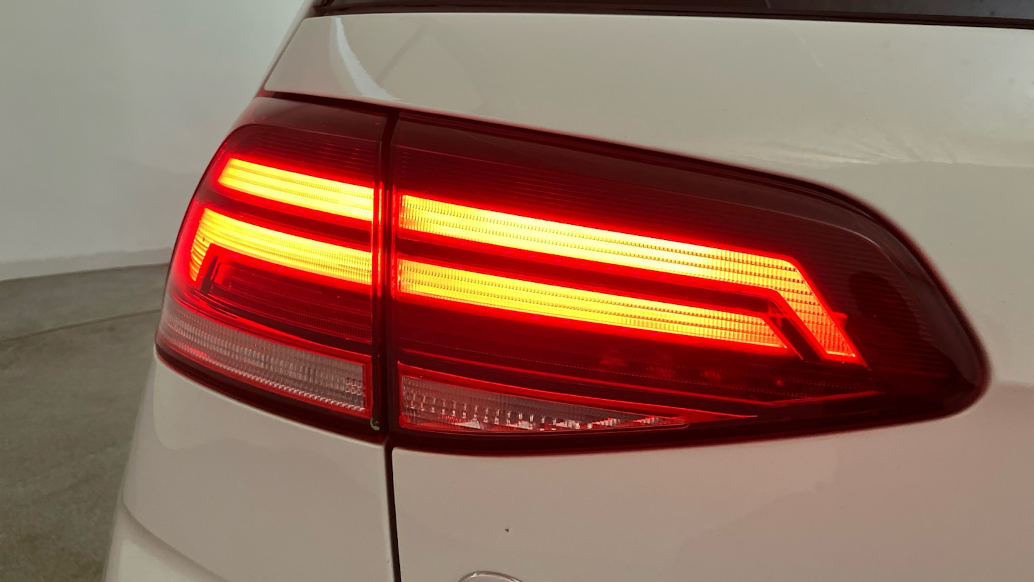Used Volkswagen Golf 2019 for sale - 76025794: Photo 31