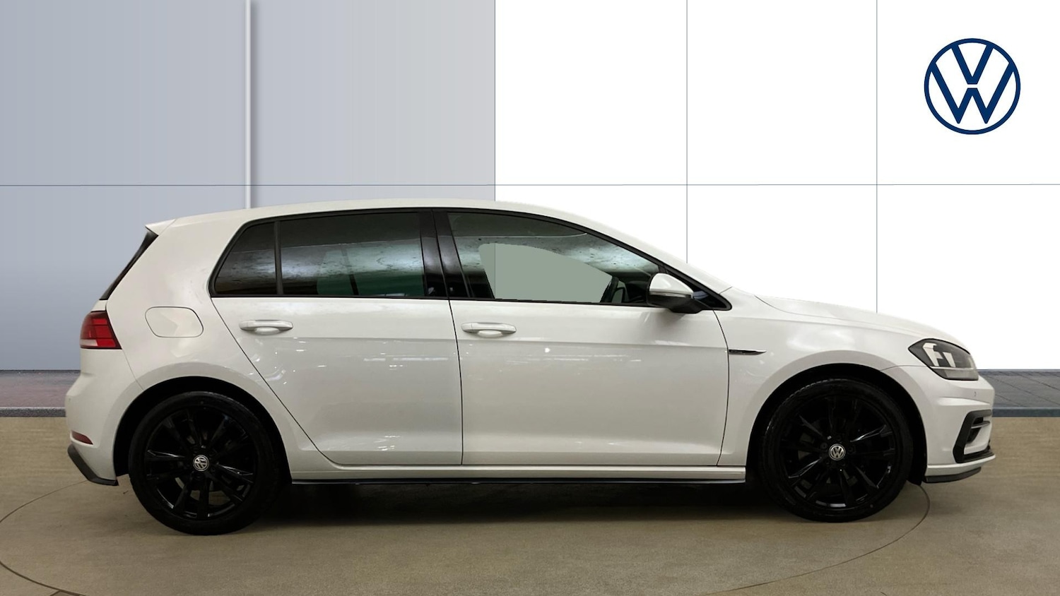 Used Volkswagen Golf 2019 for sale - 76025794: Photo 4