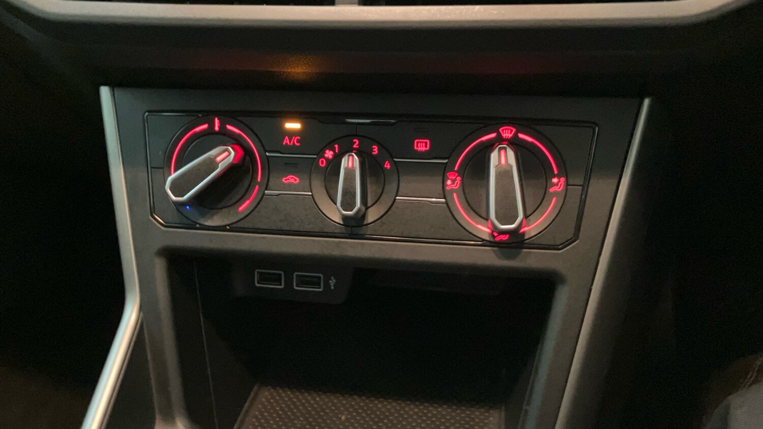 Used Volkswagen Polo 2018 for sale - 76557295: Photo 13