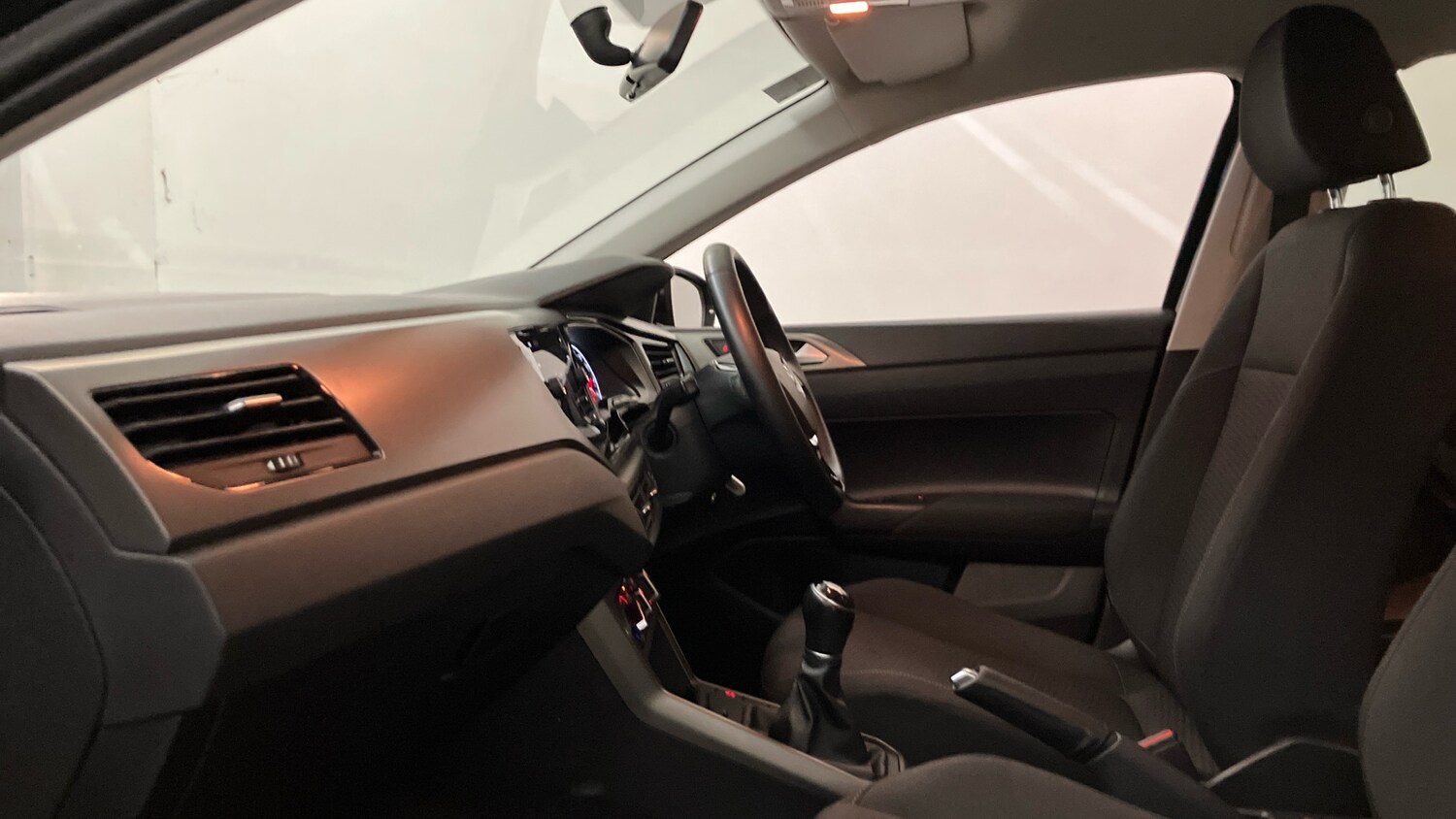 Used Volkswagen Polo 2018 for sale - 76557295: Photo 22