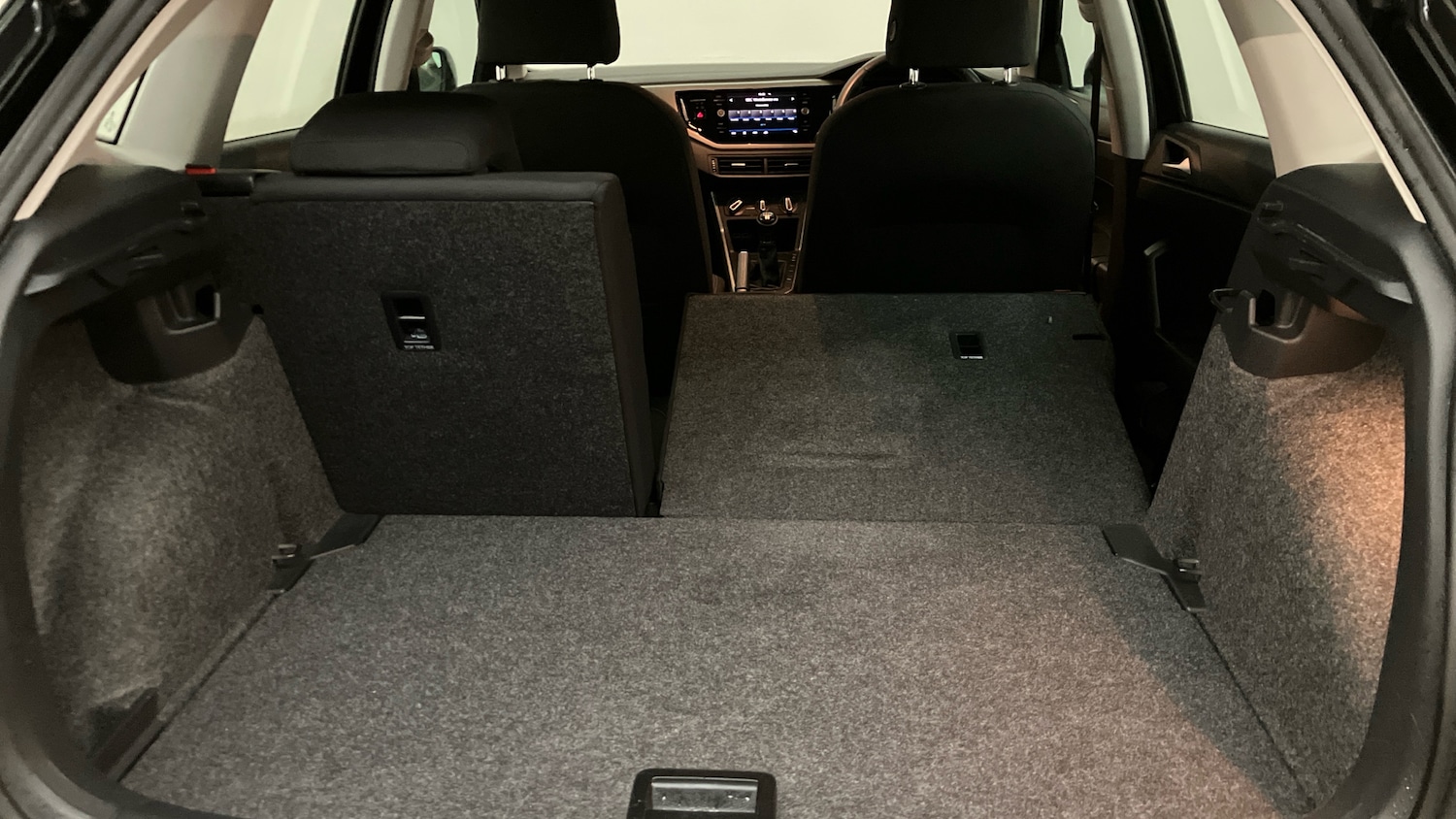 Used Volkswagen Polo 2018 for sale - 76557295: Photo 31