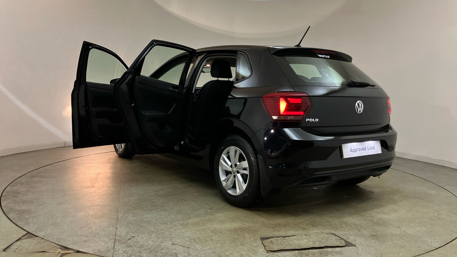 Used Volkswagen Polo 2018 for sale - 76557295: Photo 42