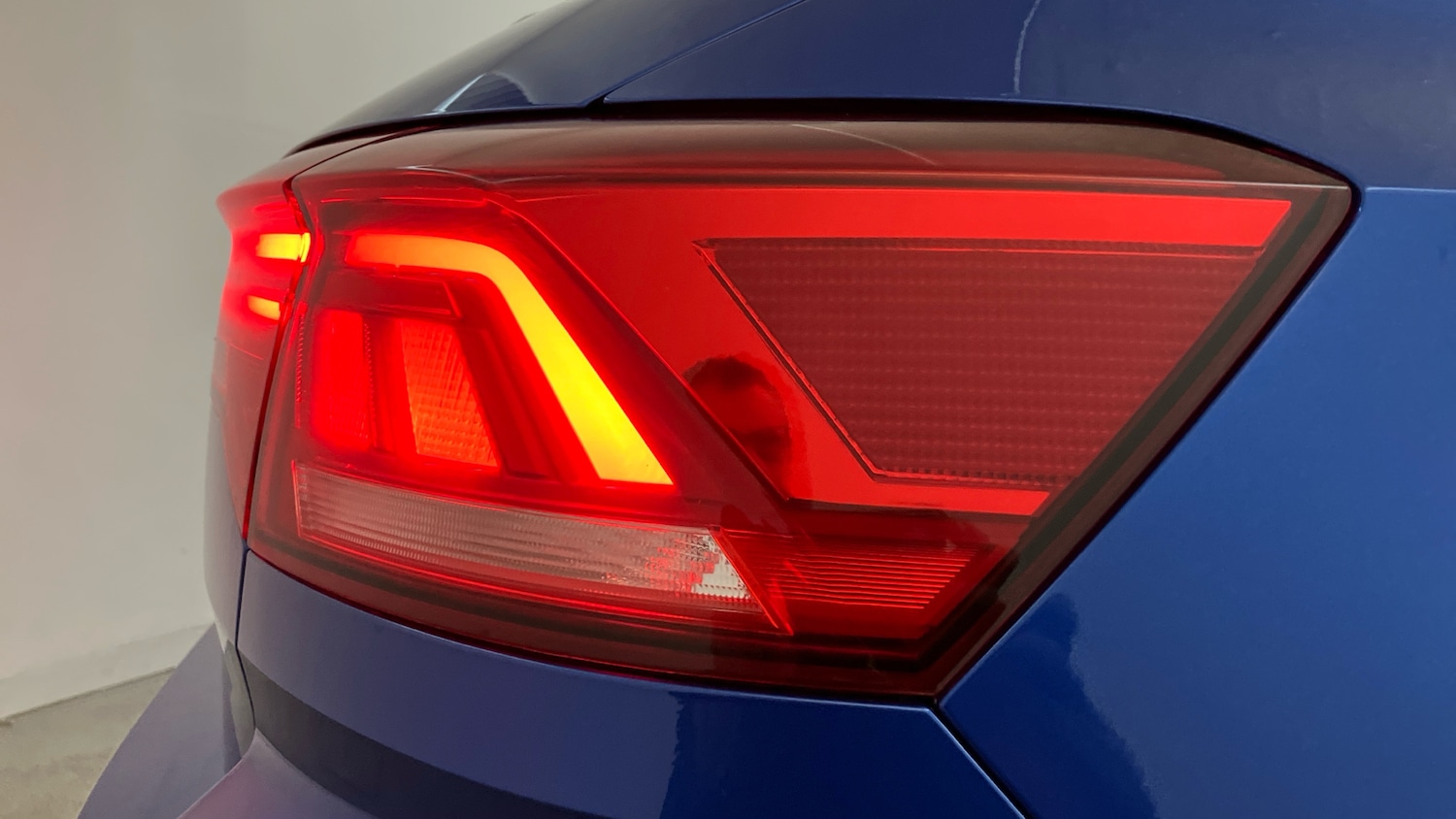 Used Volkswagen T-Roc 2019 for sale - 76321684: Photo 24