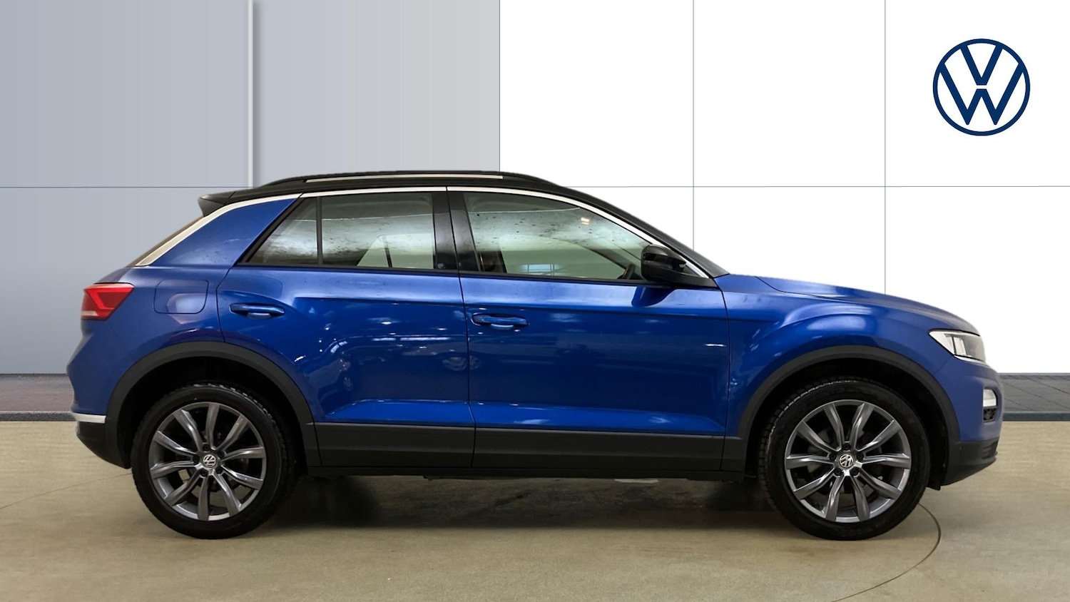 Used Volkswagen T-Roc 2019 for sale - 76321684: Photo 4