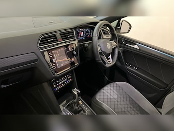 Used Volkswagen Tiguan 2023 for sale - 79331111: Photo