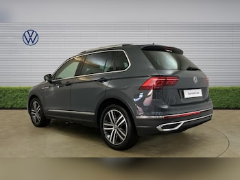 Used Volkswagen Tiguan 2023 for sale - 77964759: Photo