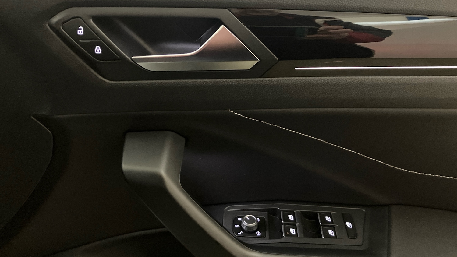 Used Volkswagen T-Roc 2023 for sale - 77285414: Photo 19