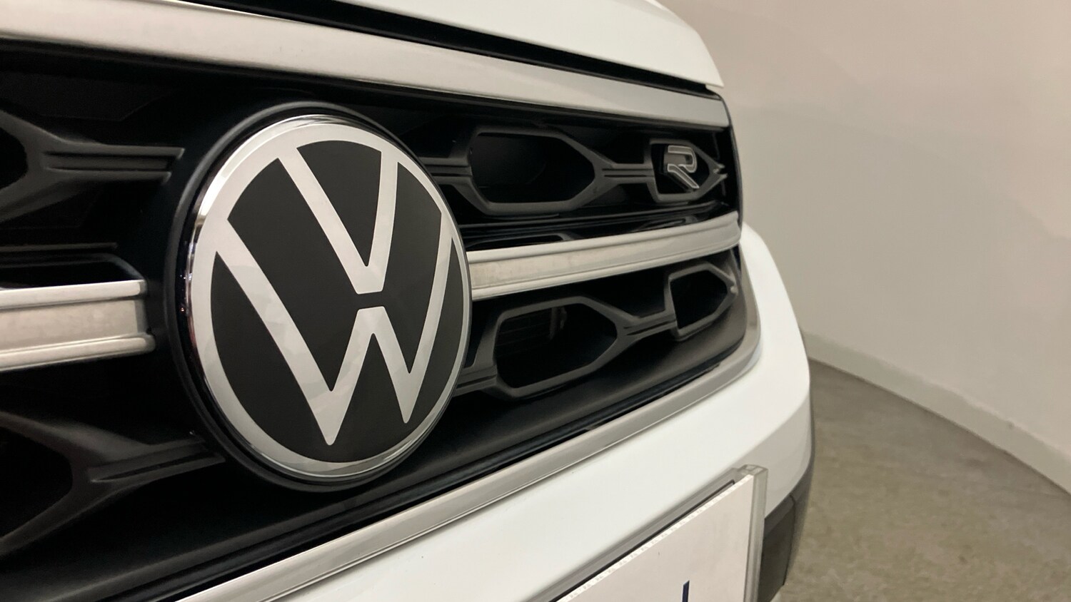 Used Volkswagen T-Roc 2023 for sale - 77285414: Photo 31