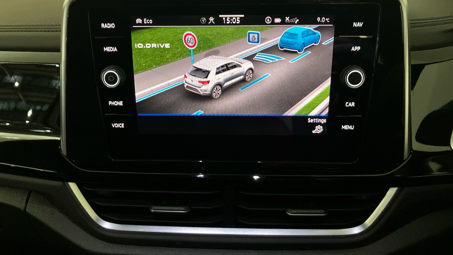 Used Volkswagen T-Roc 2023 for sale - 77285414: Photo 41