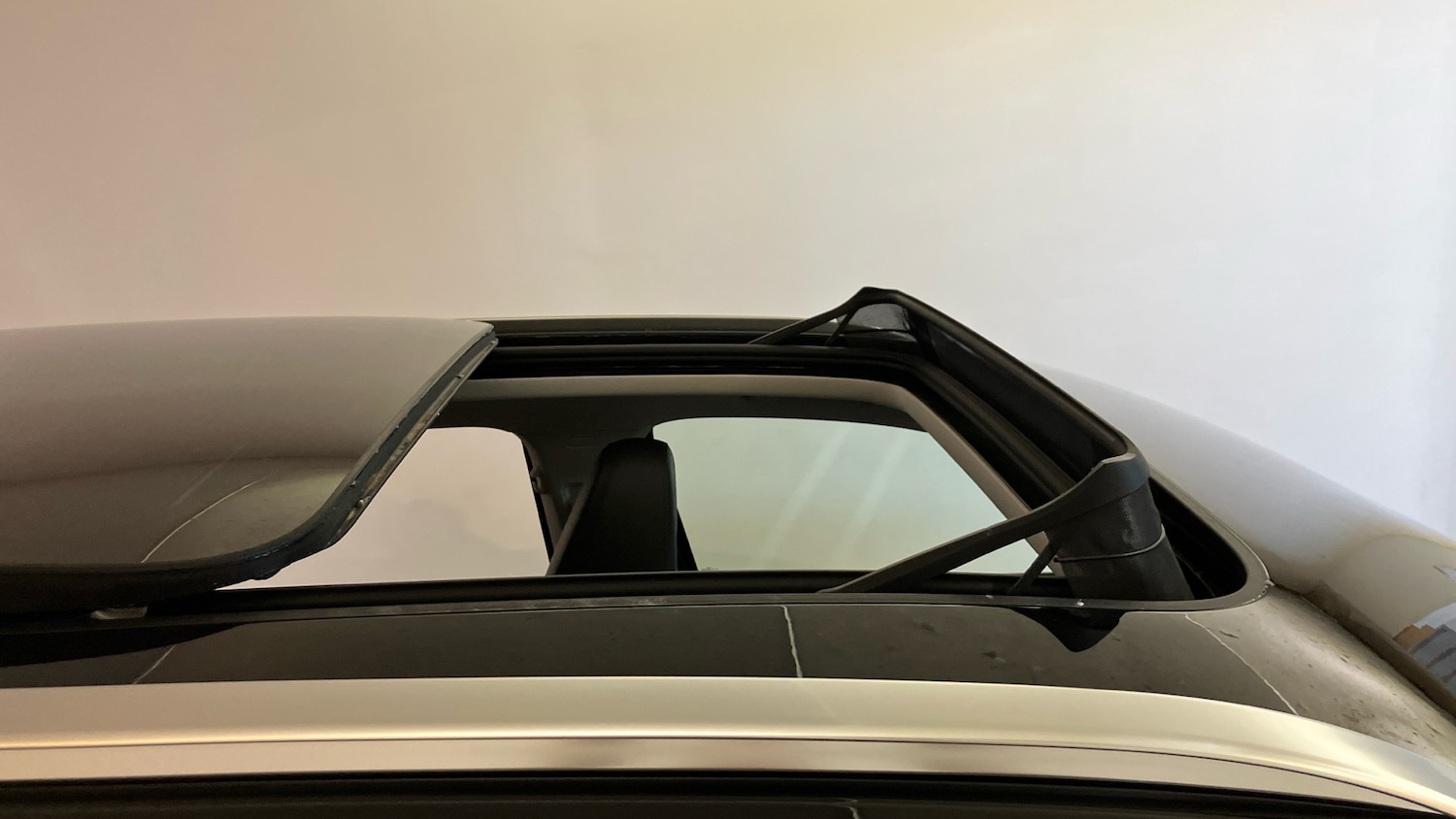 Used Volkswagen Touran 2025 for sale - 76764118: Photo 31