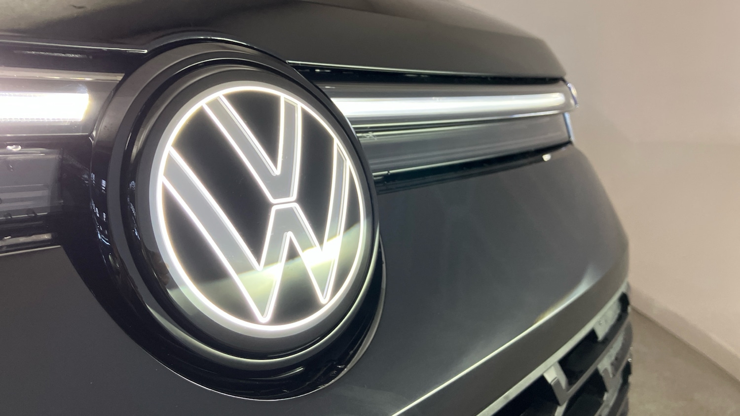 Used Volkswagen Touran 2025 for sale - 76764118: Photo 35