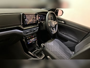 Used Volkswagen T-Cross 2025 for sale - 79138140: Photo
