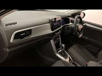 Used Volkswagen T-Roc 2025 for sale - 75064506: Photo