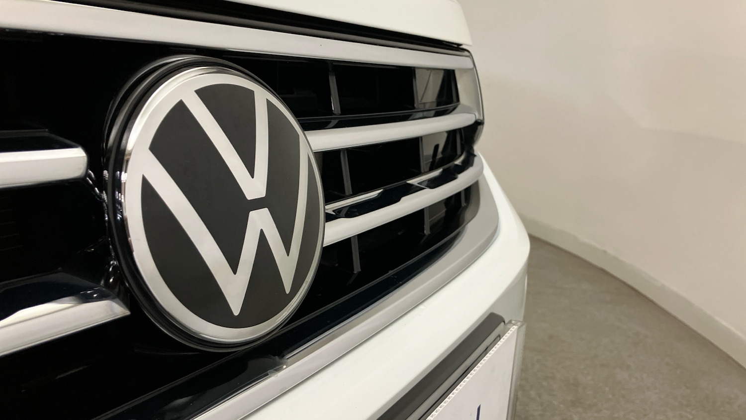 Used Volkswagen Tiguan 2022 for sale - 76450240: Photo 29