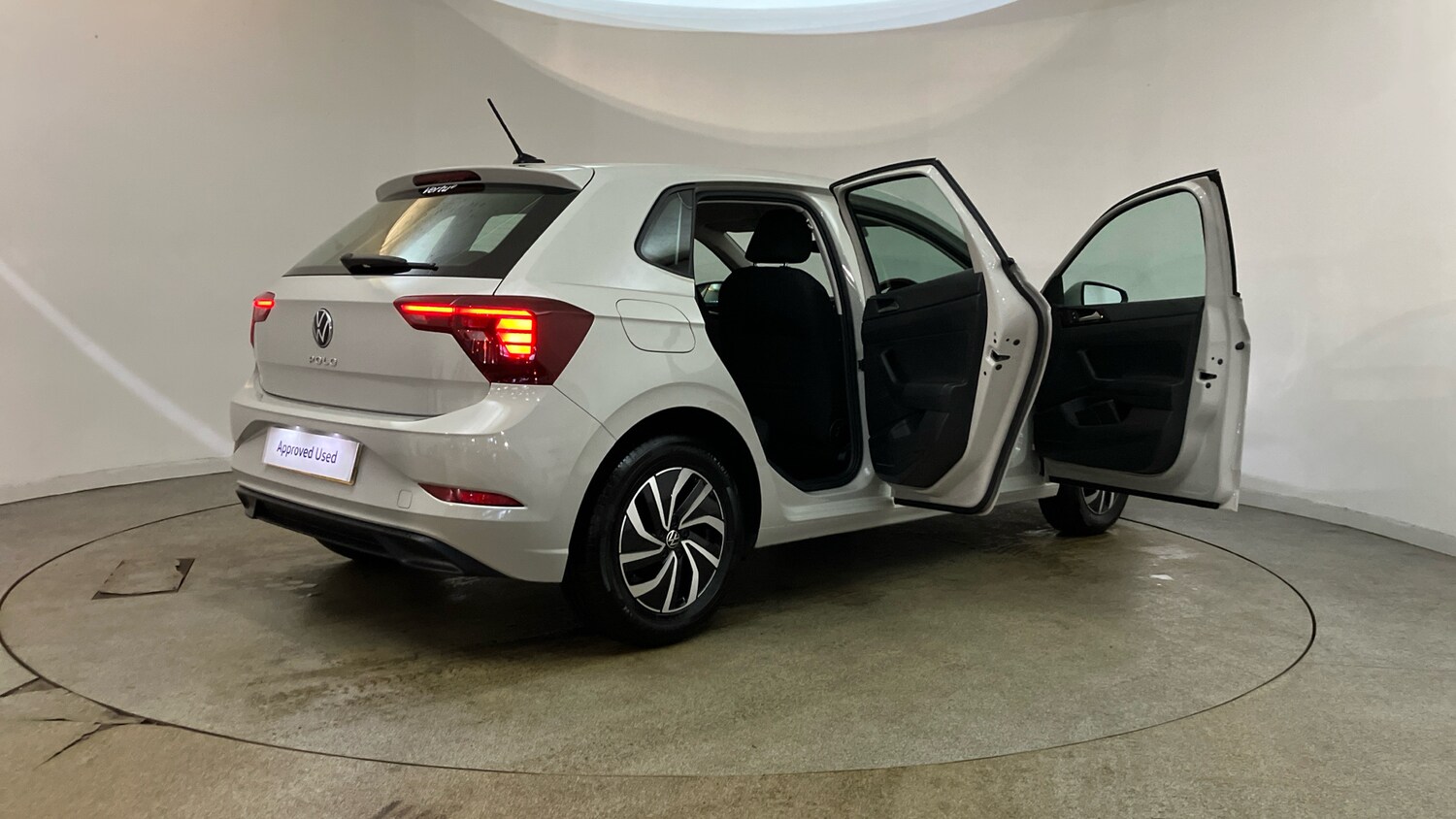 Used Volkswagen Polo 2024 for sale - 76818722: Photo 44