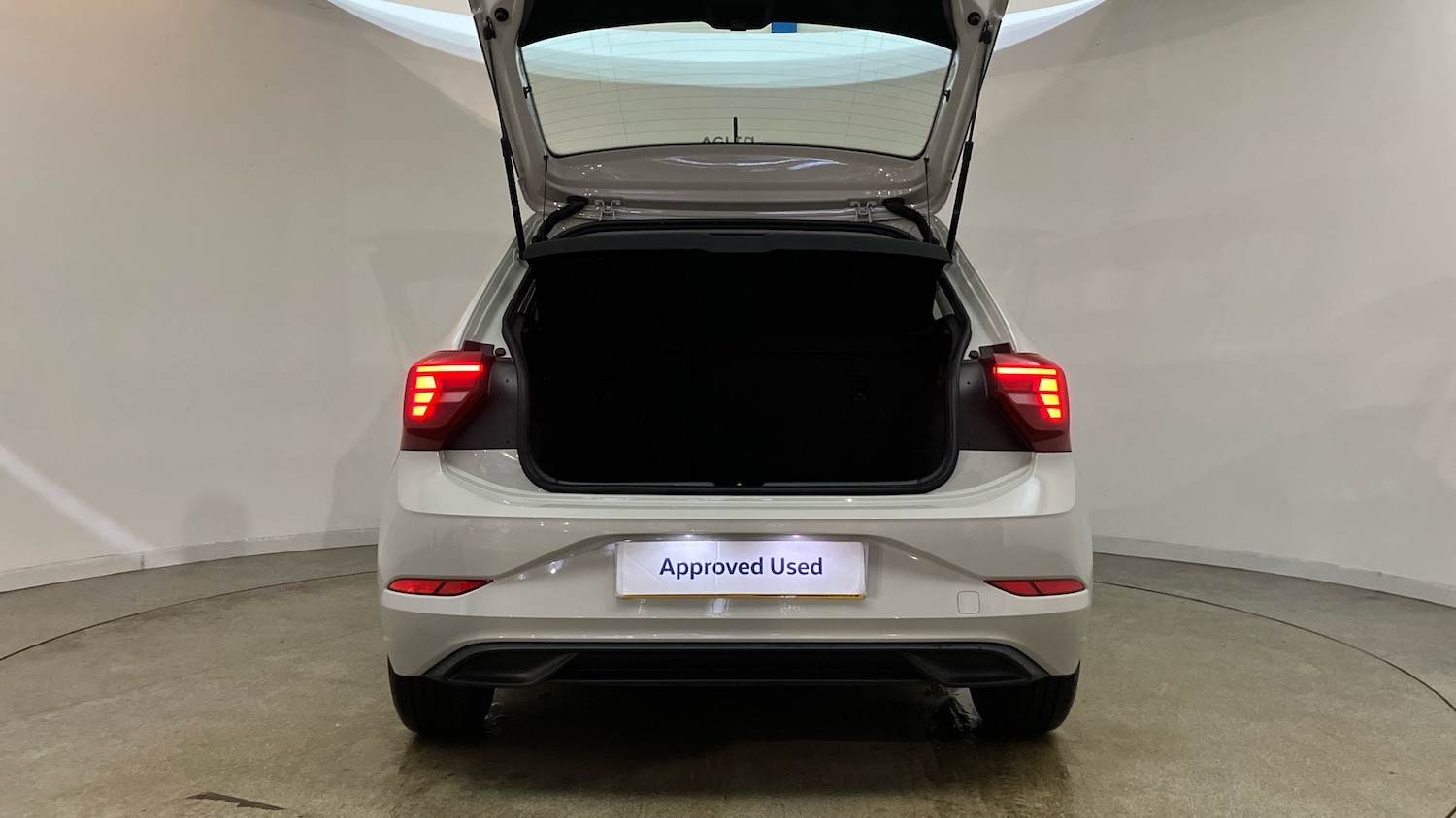 Used Volkswagen Polo 2024 for sale - 76818722: Photo 45