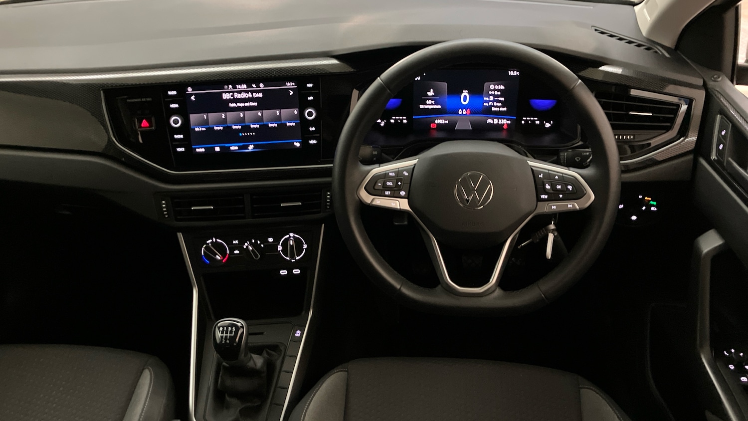 Used Volkswagen Polo 2024 for sale - 76818722: Photo 9